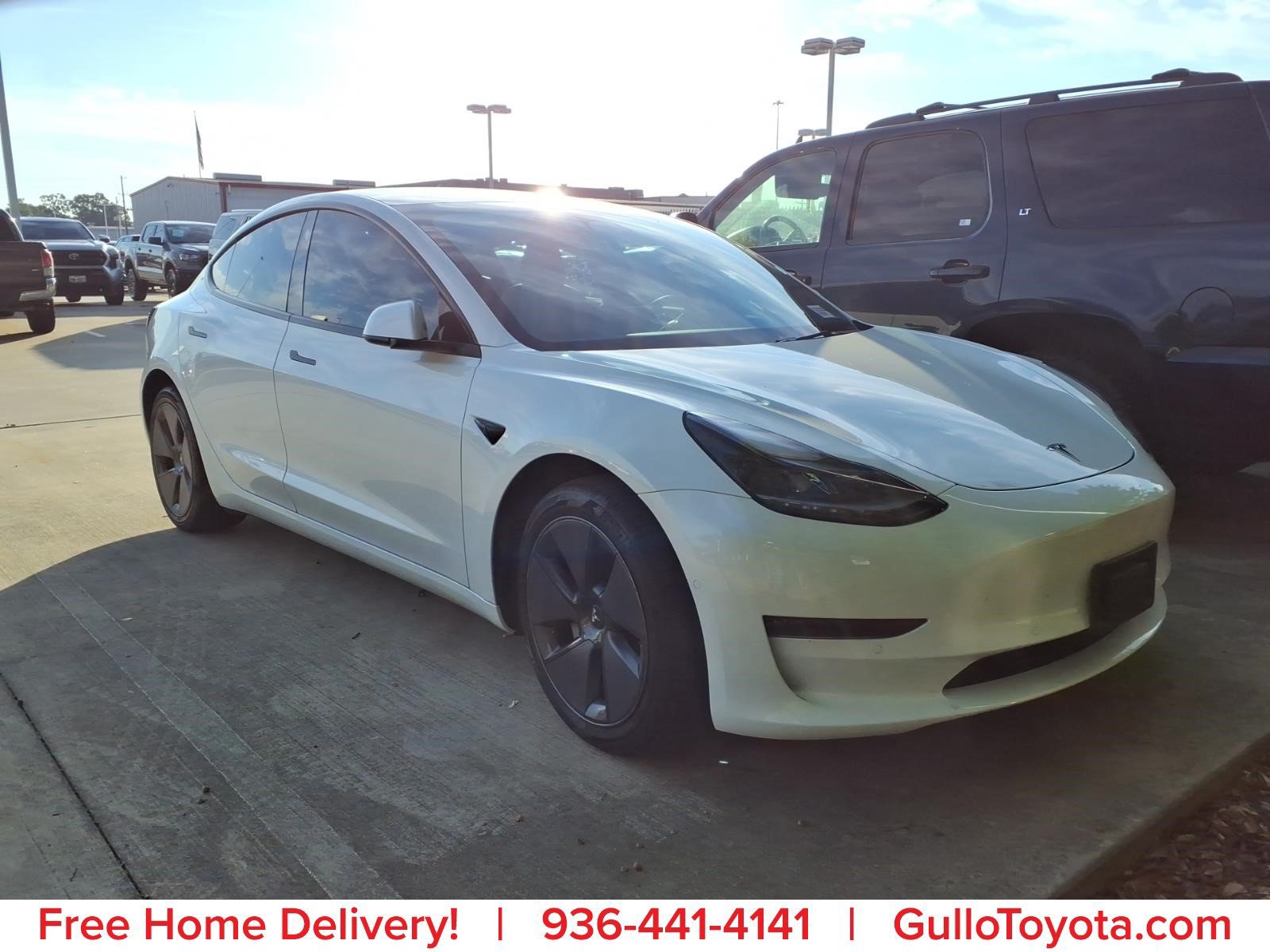 Used 2022 Tesla Model 3 Long Range AWD/4WD image 1