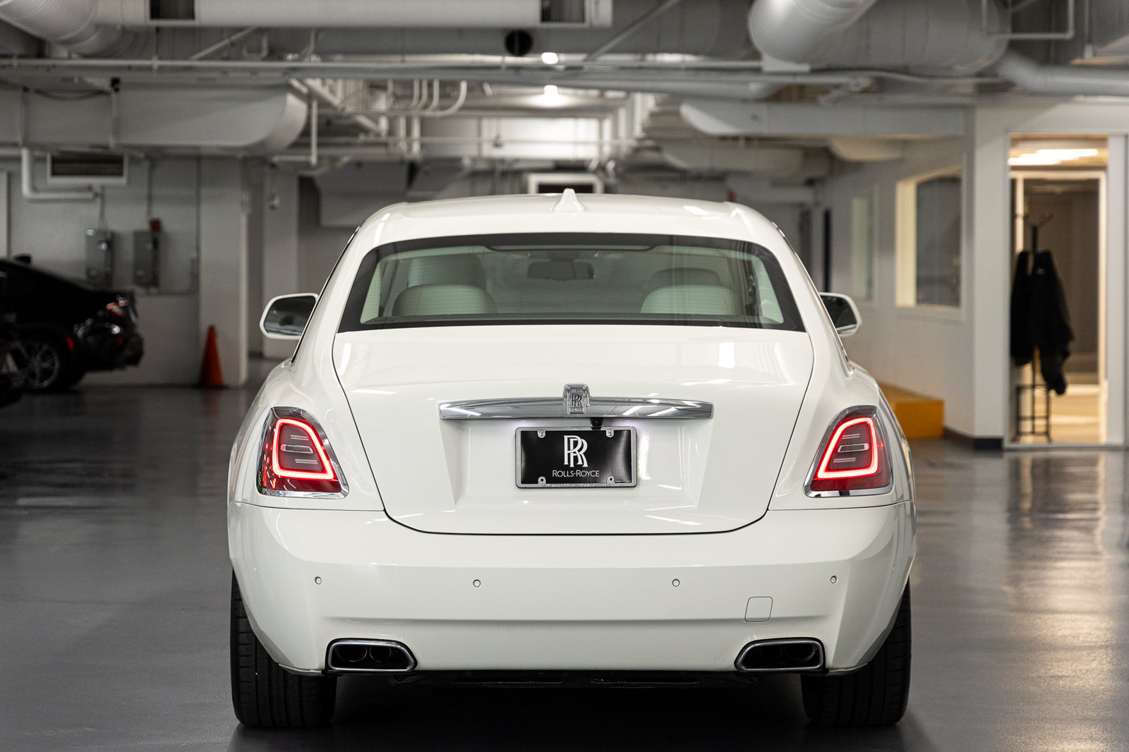 Certified 2023 Rolls-Royce Ghost AWD/4WD image 5