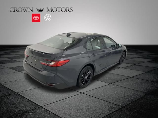 Used 2026 Toyota Camry SE AWD/4WD image 6