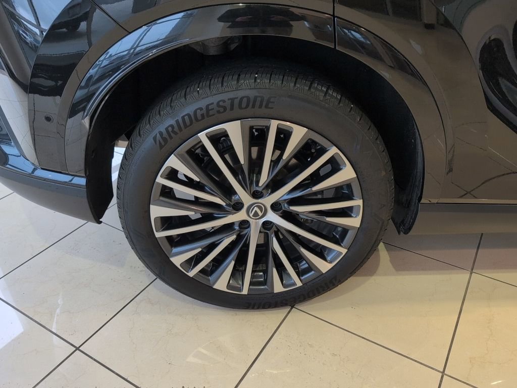 Used 2024 Lexus RX 350 w/ Convenience Package AWD/4WD image 53