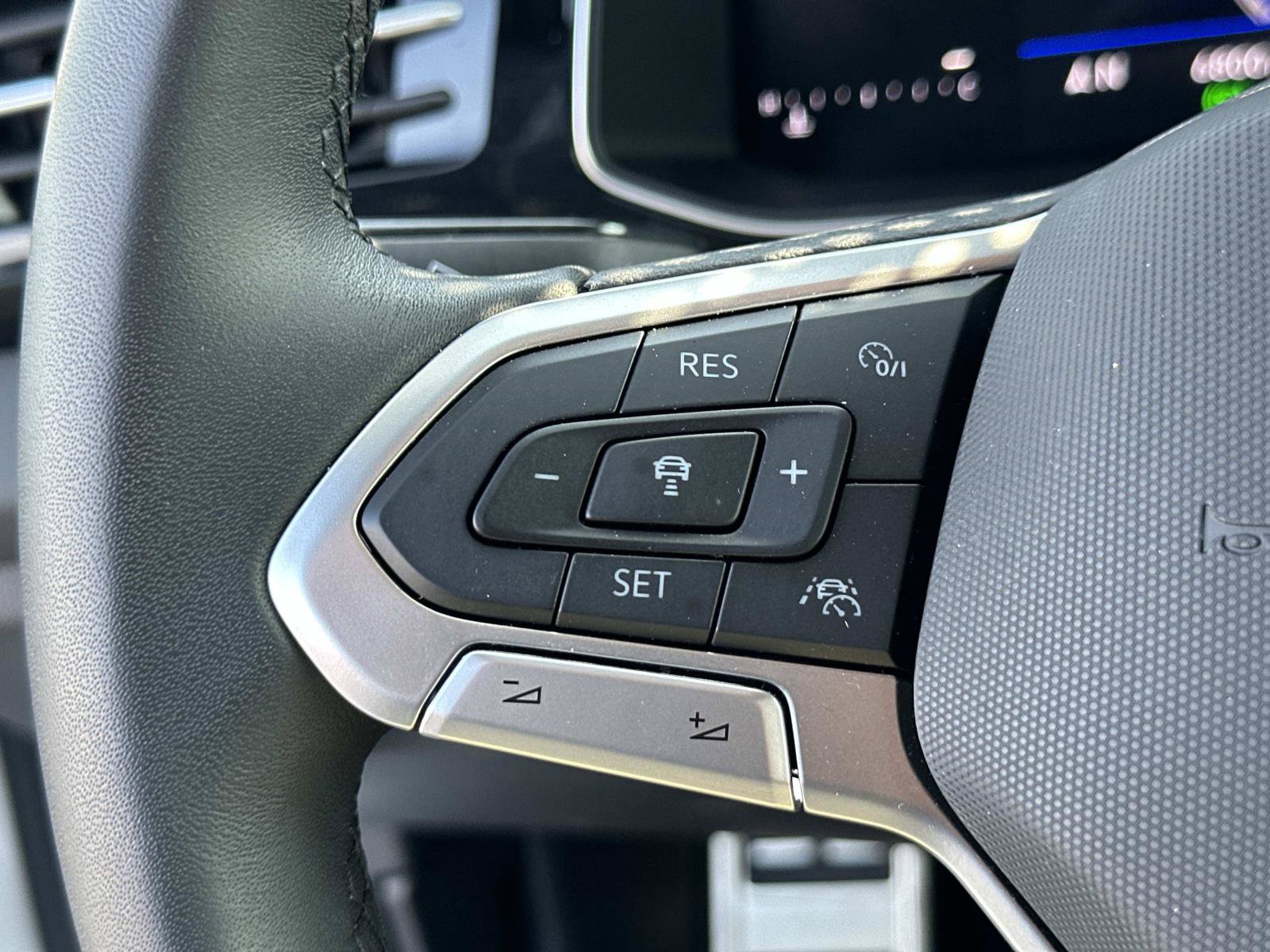 Certified 2026 Volkswagen Jetta Sport FWD image 9