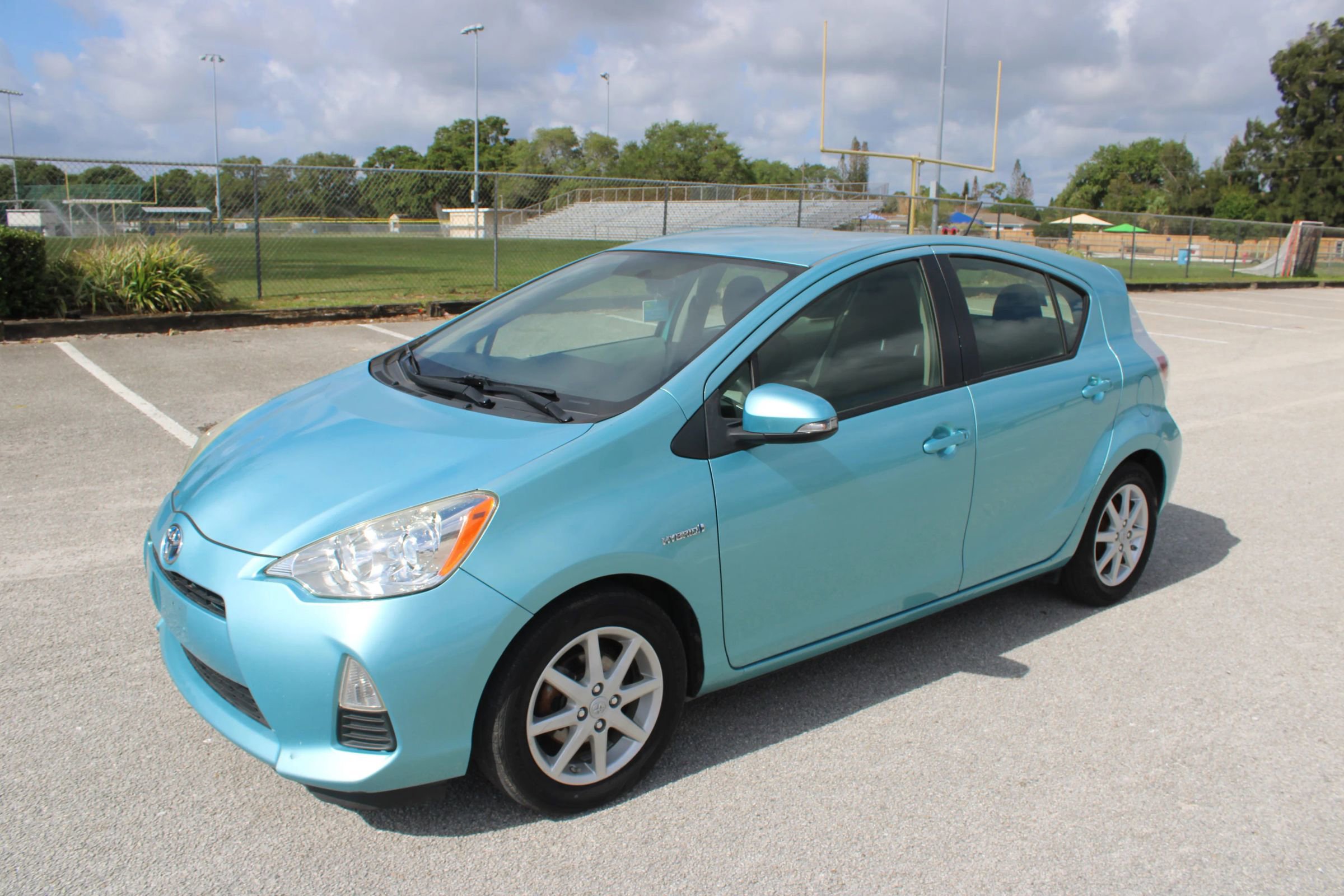 Used 2013 Toyota Prius C Three FWD image 5
