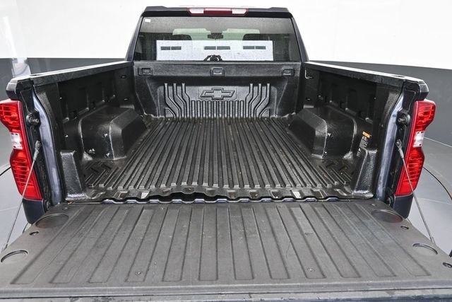 Used 2024 Chevrolet Silverado 1500 LT AWD/4WD image 30