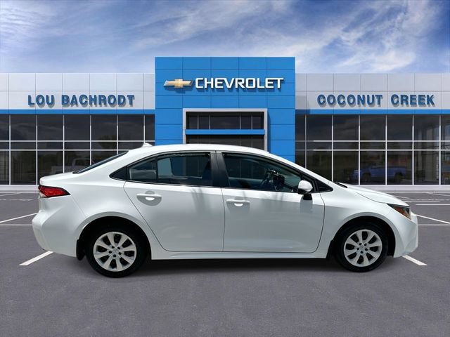 Used 2024 Toyota Corolla LE FWD image 9