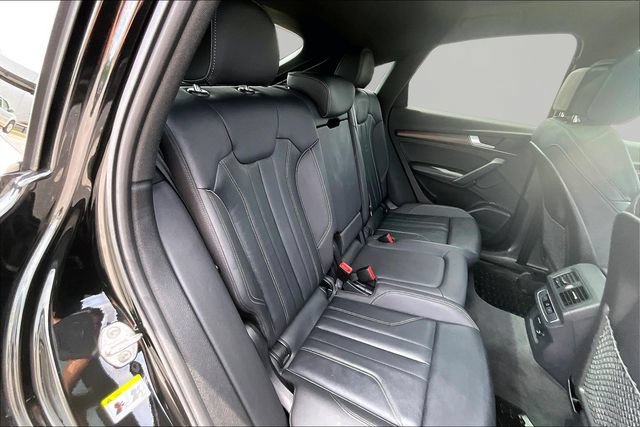 Used 2023 Audi Q5 2.0T Premium Plus w/ Premium Plus Package AWD/4WD image 29