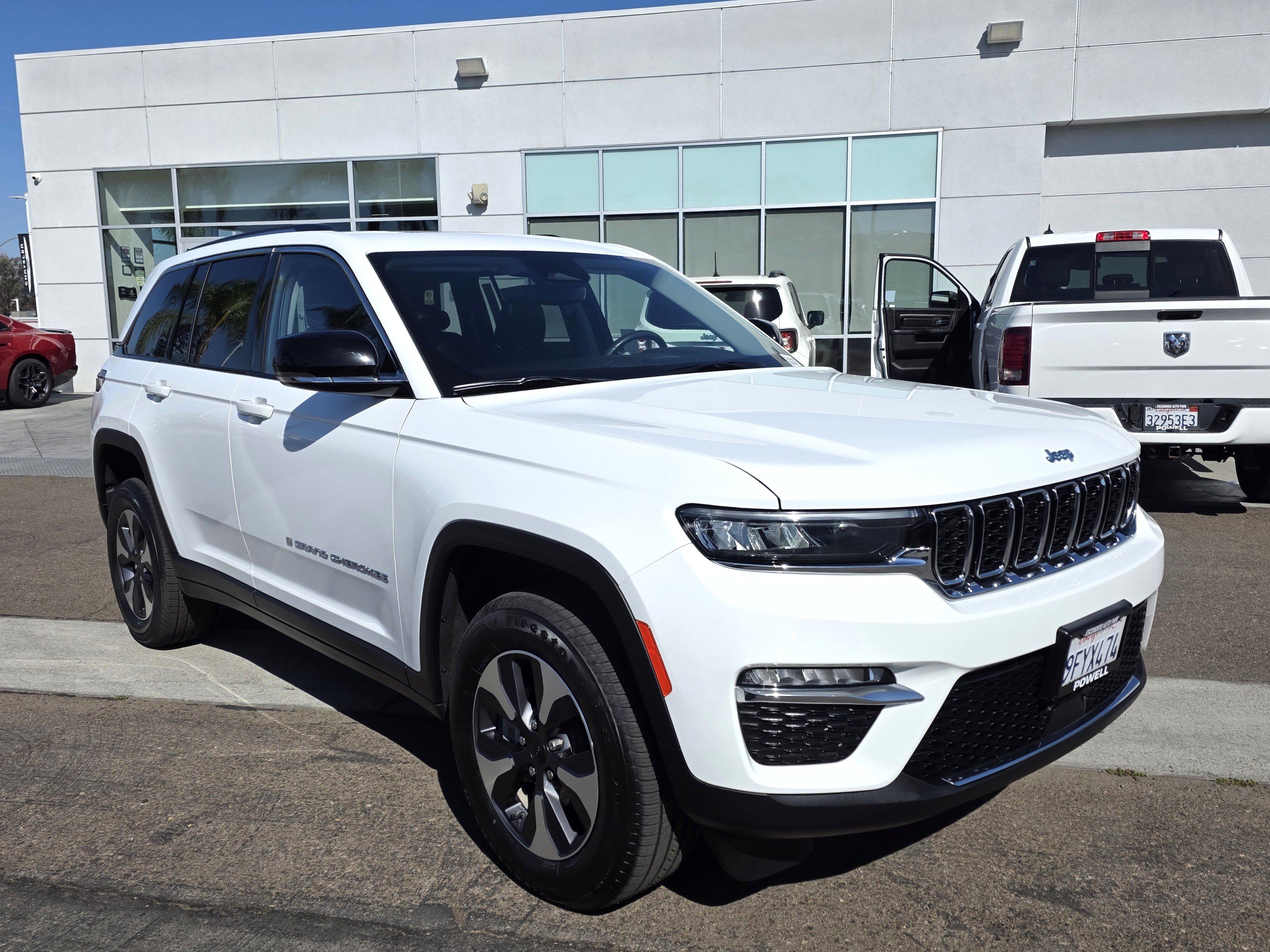 Used 2023 Jeep Grand Cherokee 4WD 4xe image 6