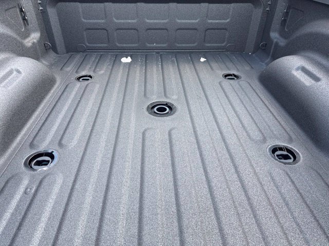 New 2026 RAM 2500 Laramie w/ Night Edition AWD/4WD image 18