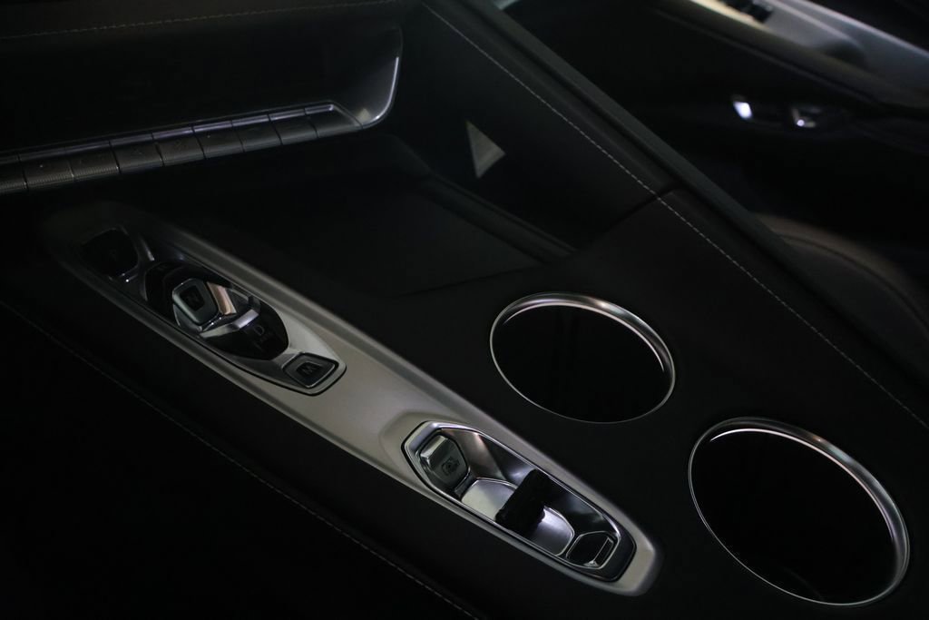 New 2026 Chevrolet Corvette Stingray Preferred Conv w/ Battery Protection Package image 29