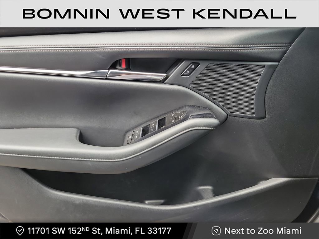 Used 2021 MAZDA MAZDA3 s image 26