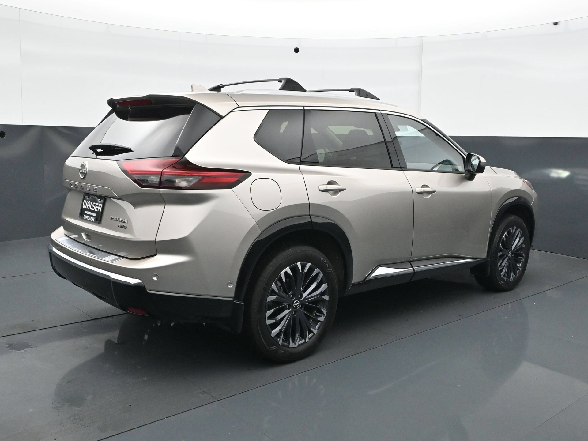 Used 2026 Nissan Rogue Platinum w/ Platinum Premium Package AWD/4WD image 7