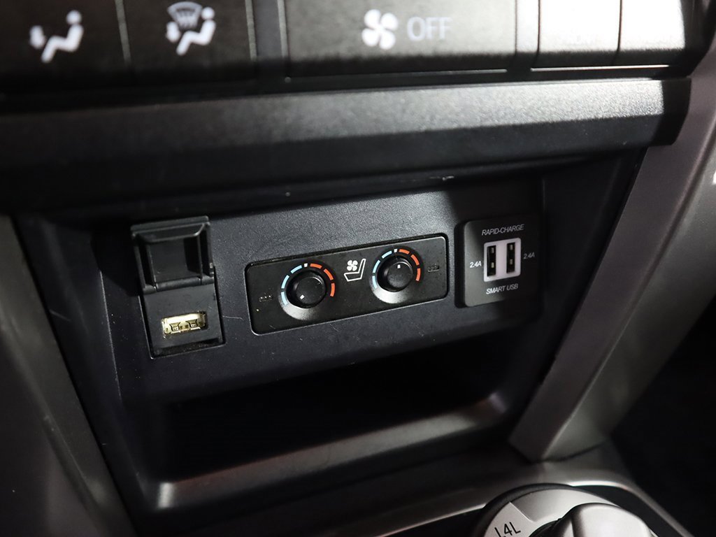 Used 2020 Toyota 4Runner Limited image 50