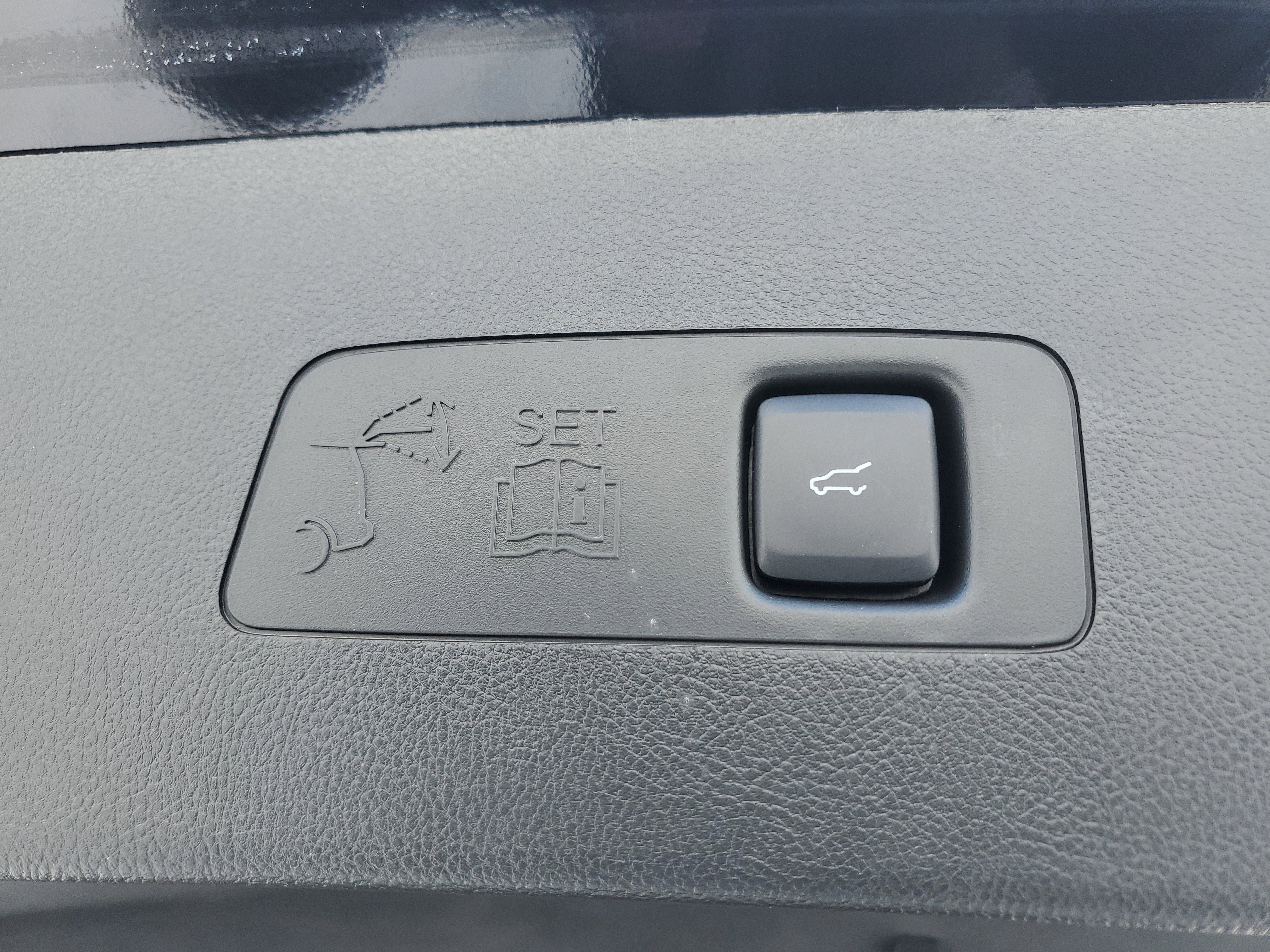 New 2026 Lincoln Corsair Premiere image 30