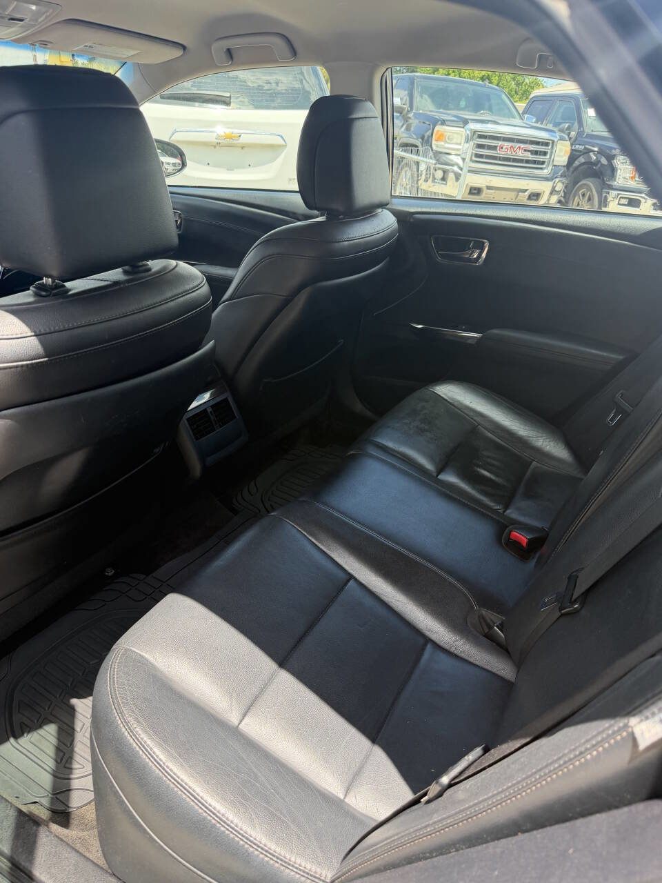 Used 2015 Toyota Avalon XLE FWD image 9