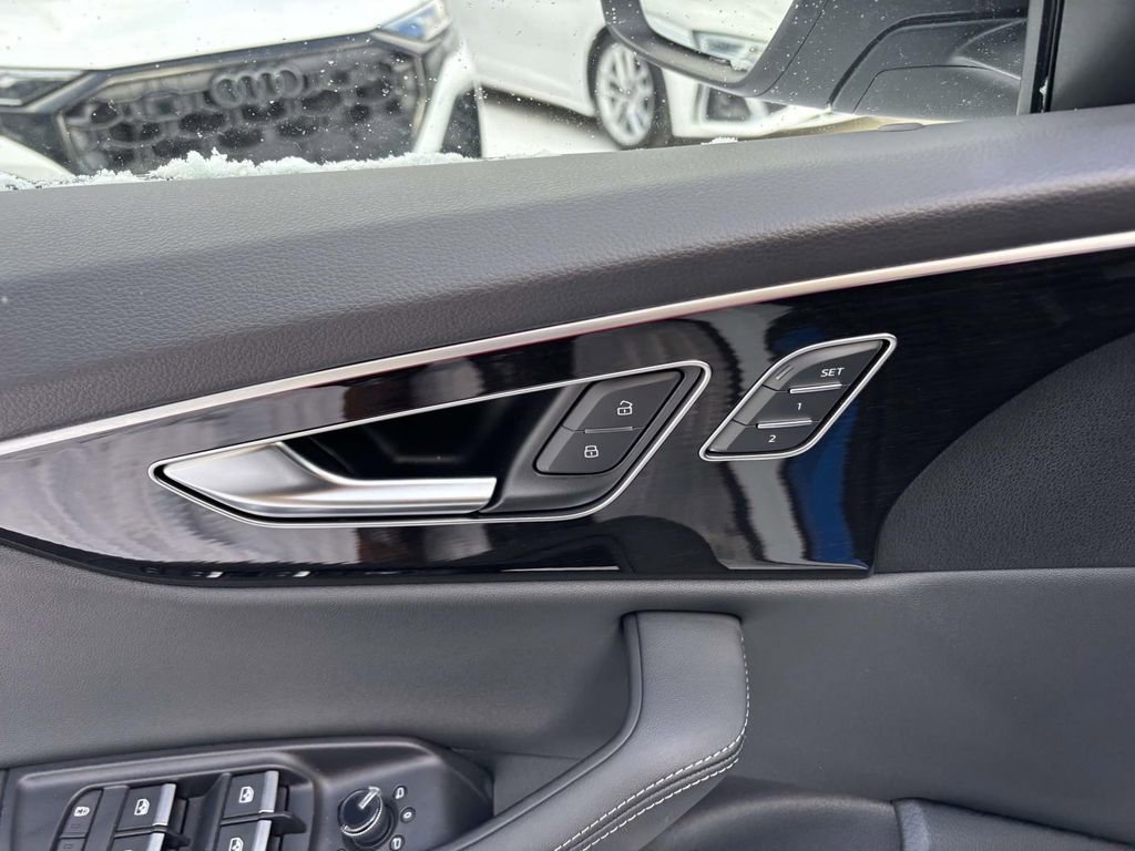 New 2026 Audi Q8 Premium Plus image 12
