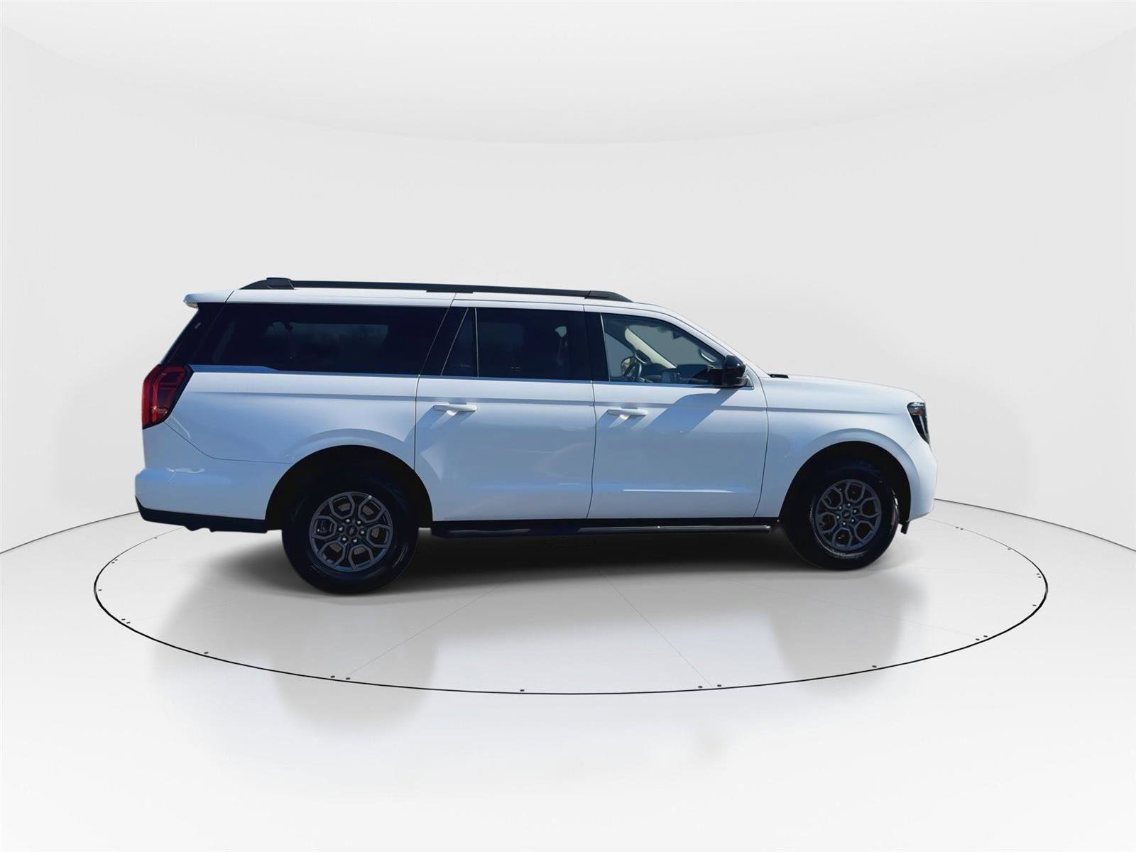 Certified 2025 Ford Expedition Max Active RWD image 9