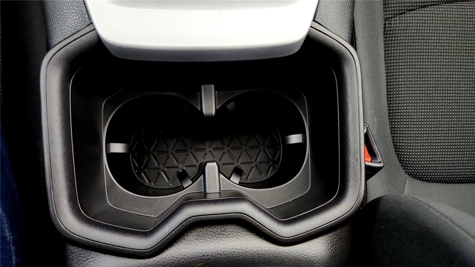 Certified 2025 Toyota RAV4 LE image 34