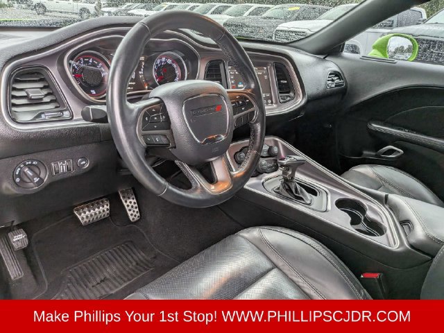 Certified 2019 Dodge Challenger SXT w/ Plus Package RWD image 15