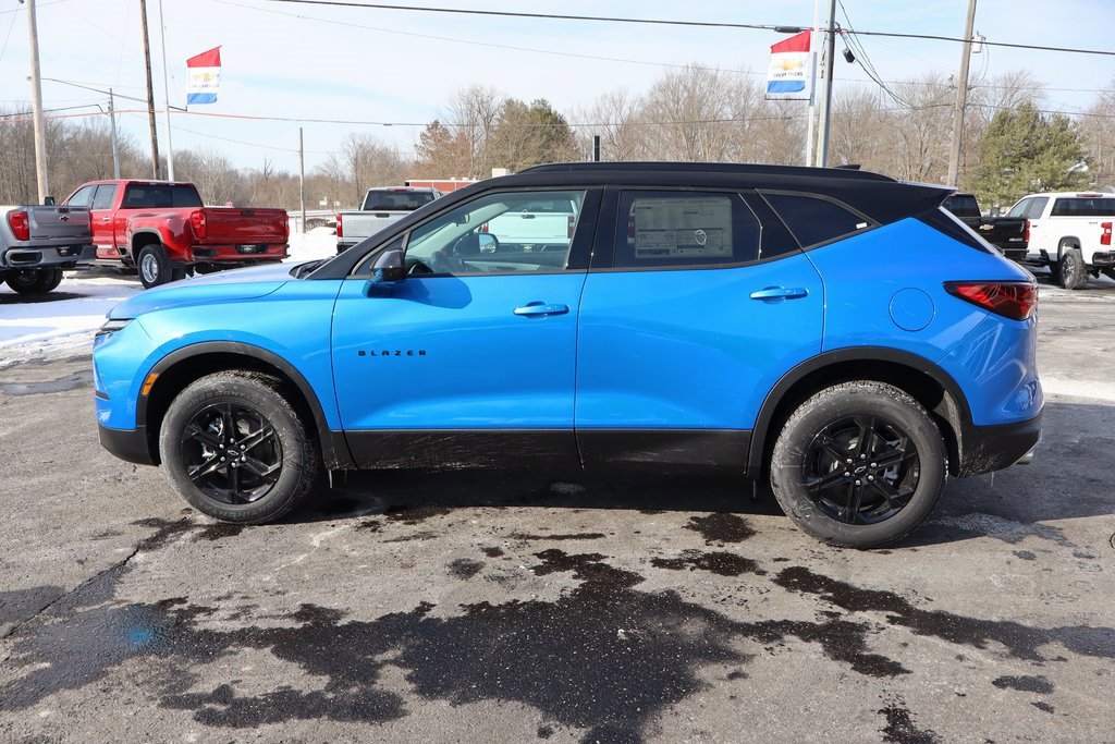 New 2026 Chevrolet Blazer LT w/ Midnight/Sport Edition image 22