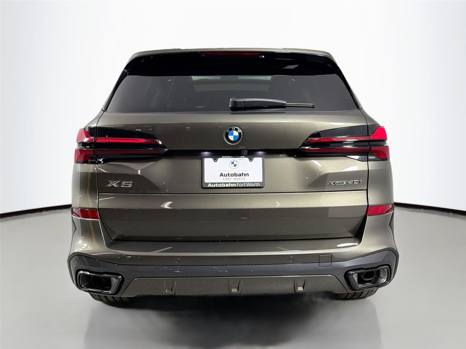 New 2026 BMW X5 xDrive40i w/ M Sport Package AWD/4WD image 6