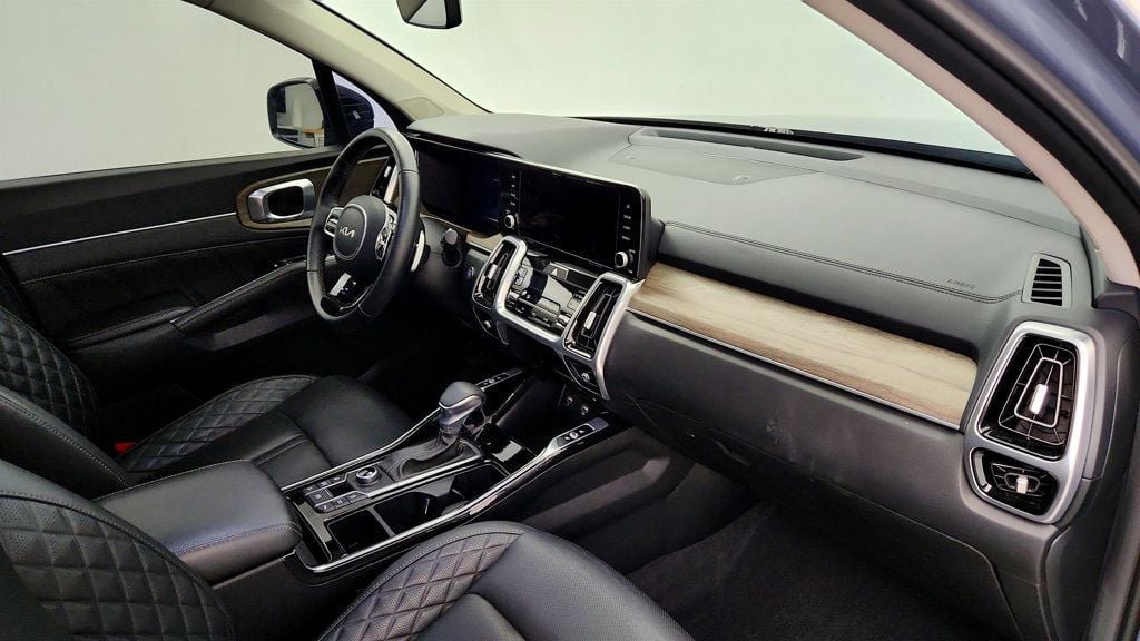 Used 2023 Kia Sorento SX Prestige AWD/4WD image 27