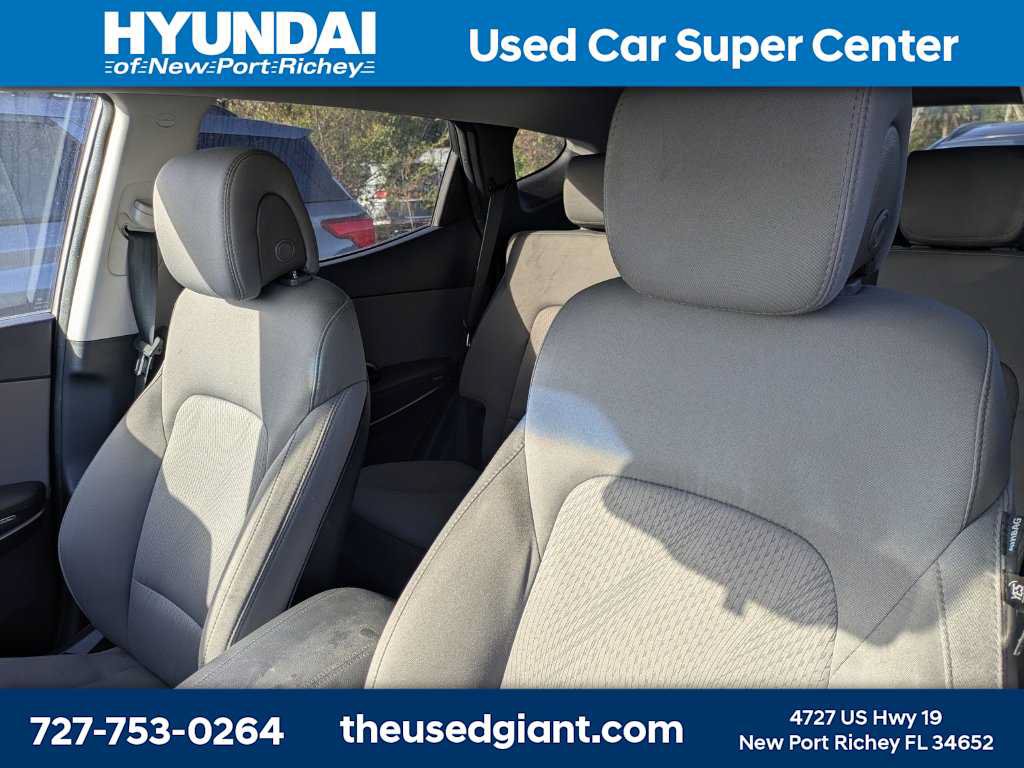Used 2018 Hyundai Santa Fe Sport w/ 2.4L Value Package 02 FWD image 3