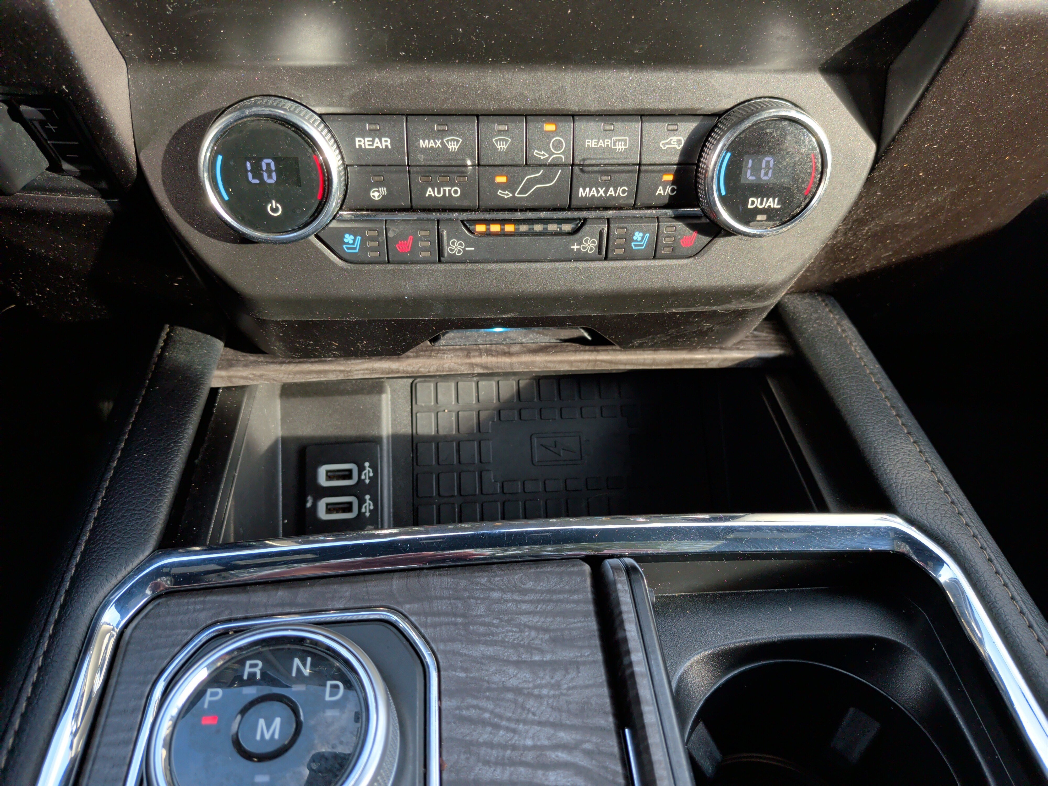 Used 2019 Ford Expedition Limited w/ Equipment Group 302A image 29