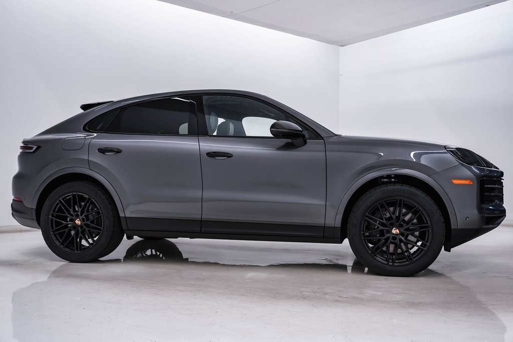 New 2026 Porsche Cayenne Coupe image 9