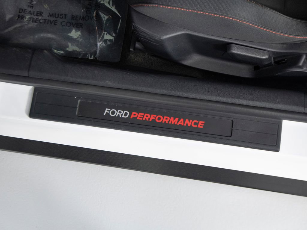 Used 2017 Ford Mustang Shelby GT350R w/ GT350R Equipment Group 920A image 13