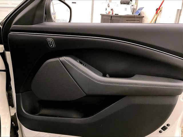 Certified 2024 Ford Mustang Mach-E Select RWD image 23