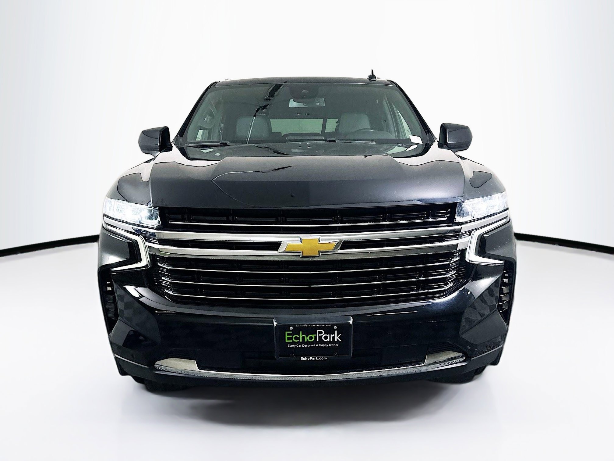 Used 2024 Chevrolet Tahoe LT image 2