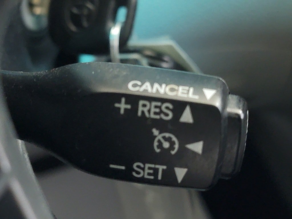 Used 2013 Toyota Highlander SE AWD/4WD image 19