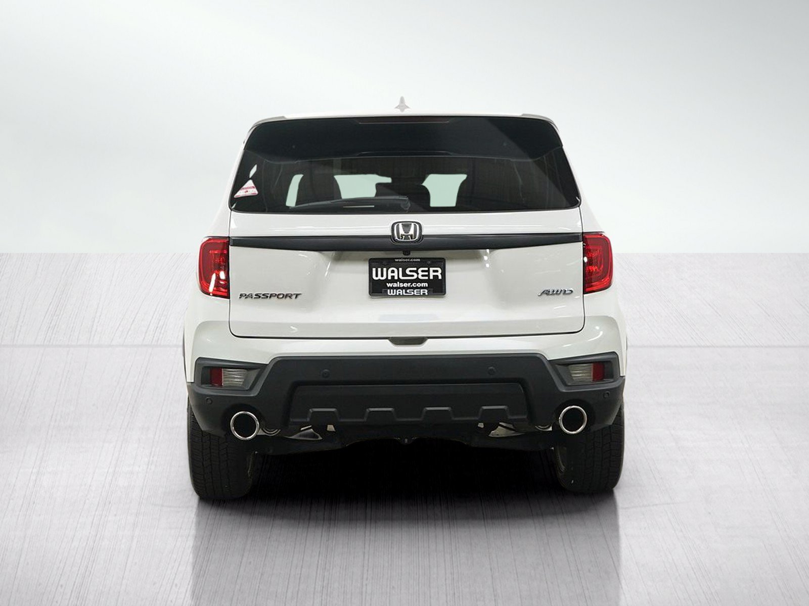 Used 2023 Honda Passport EX-L image 4