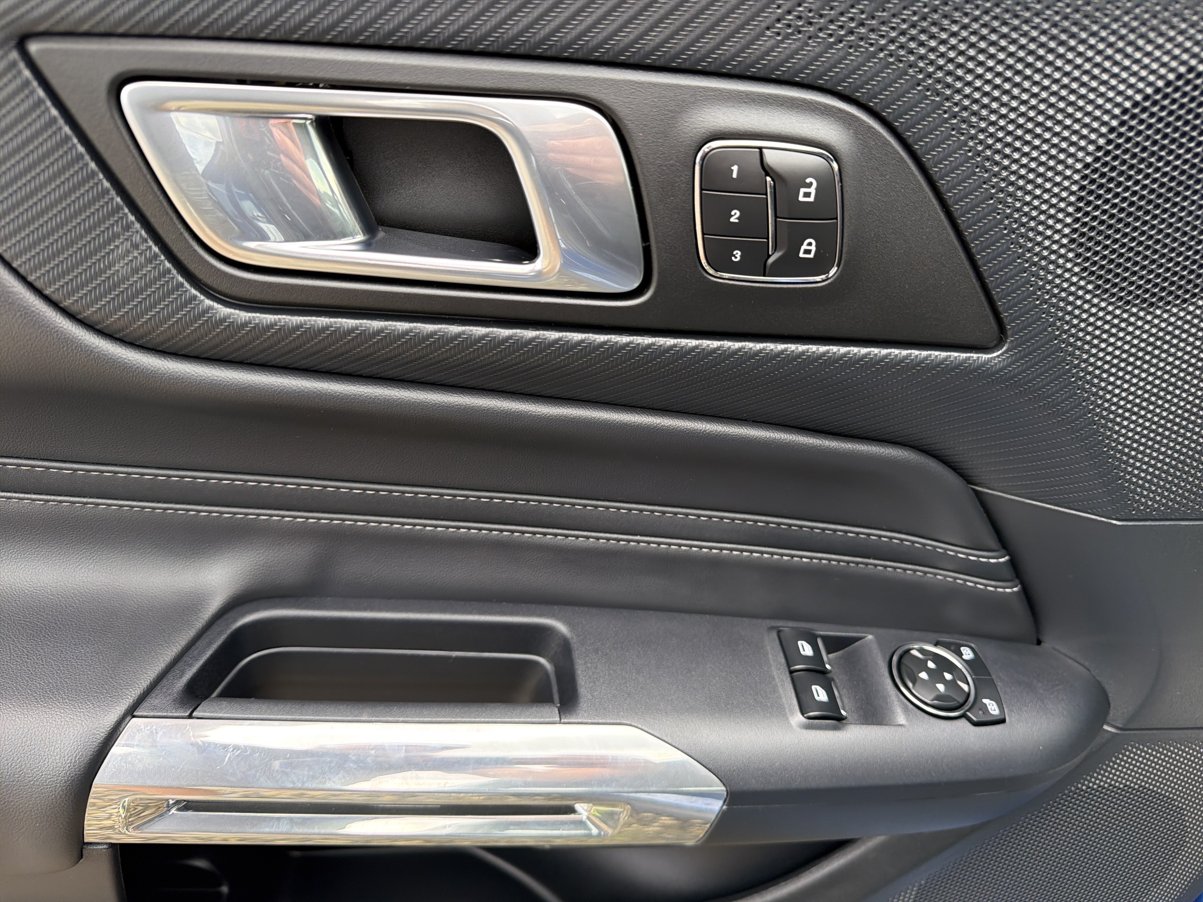 Used 2024 Ford Mustang GT Premium RWD image 14