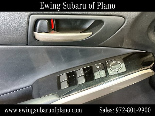 Used 2017 Lexus IS 300 AWD w/ Premium Package image 17