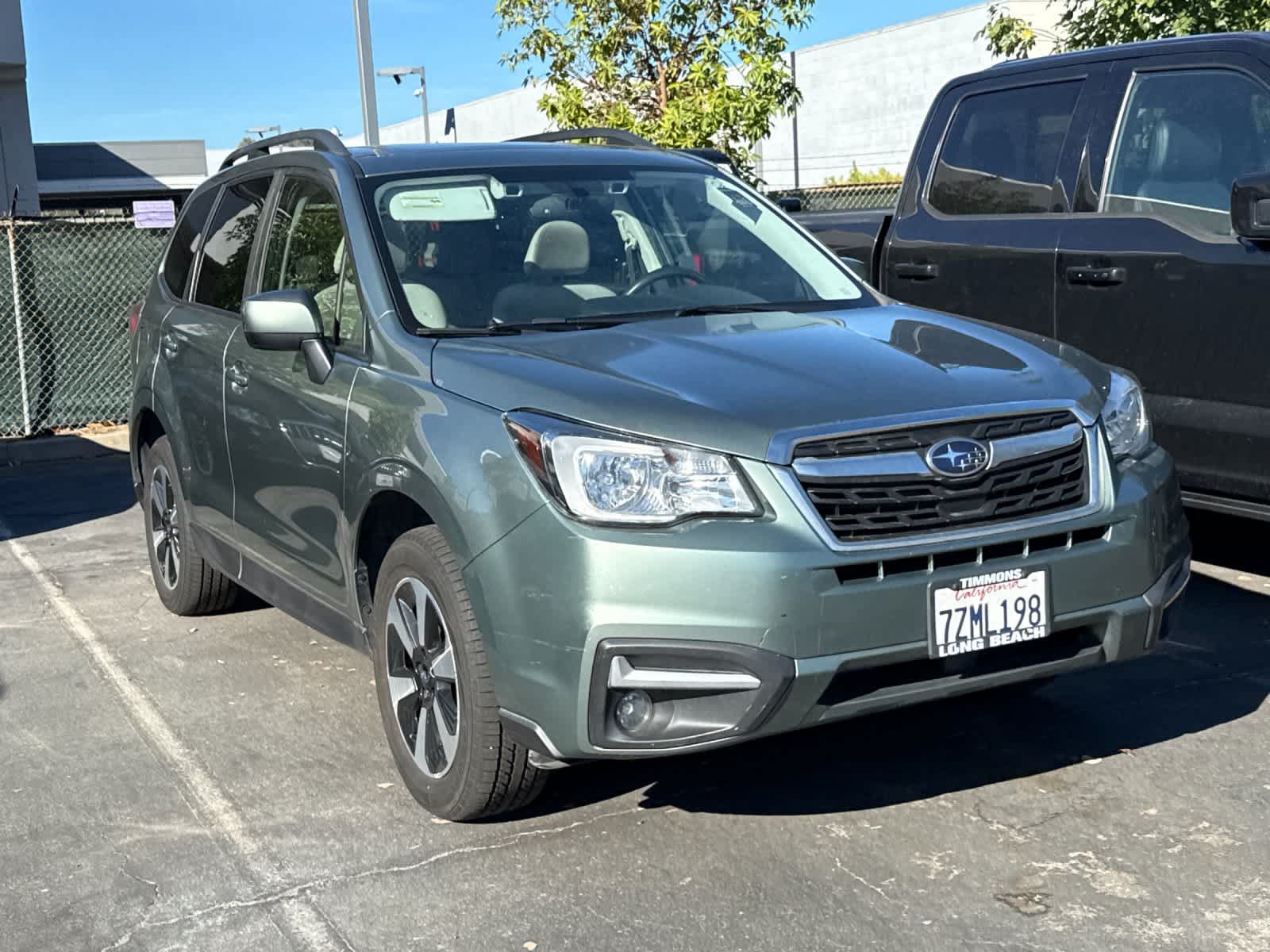 Used 2017 Subaru Forester 2.5i Premium AWD/4WD image 3