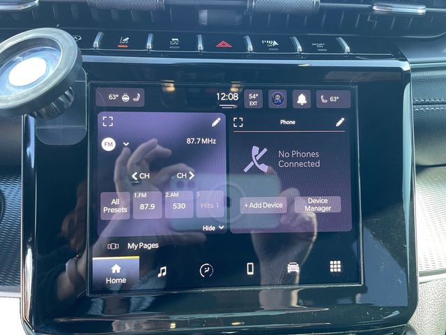 Used 2025 Jeep Grand Cherokee L Altitude image 20