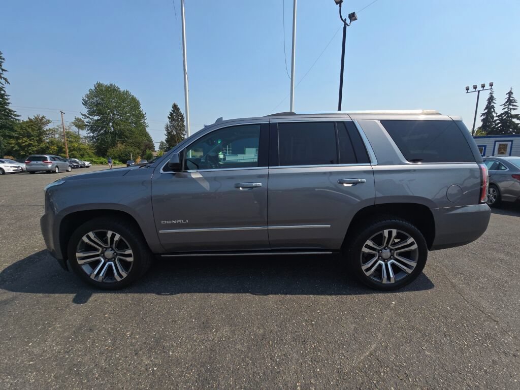 Used 2020 GMC Yukon Denali w/ Denali Ultimate Package AWD/4WD image 2