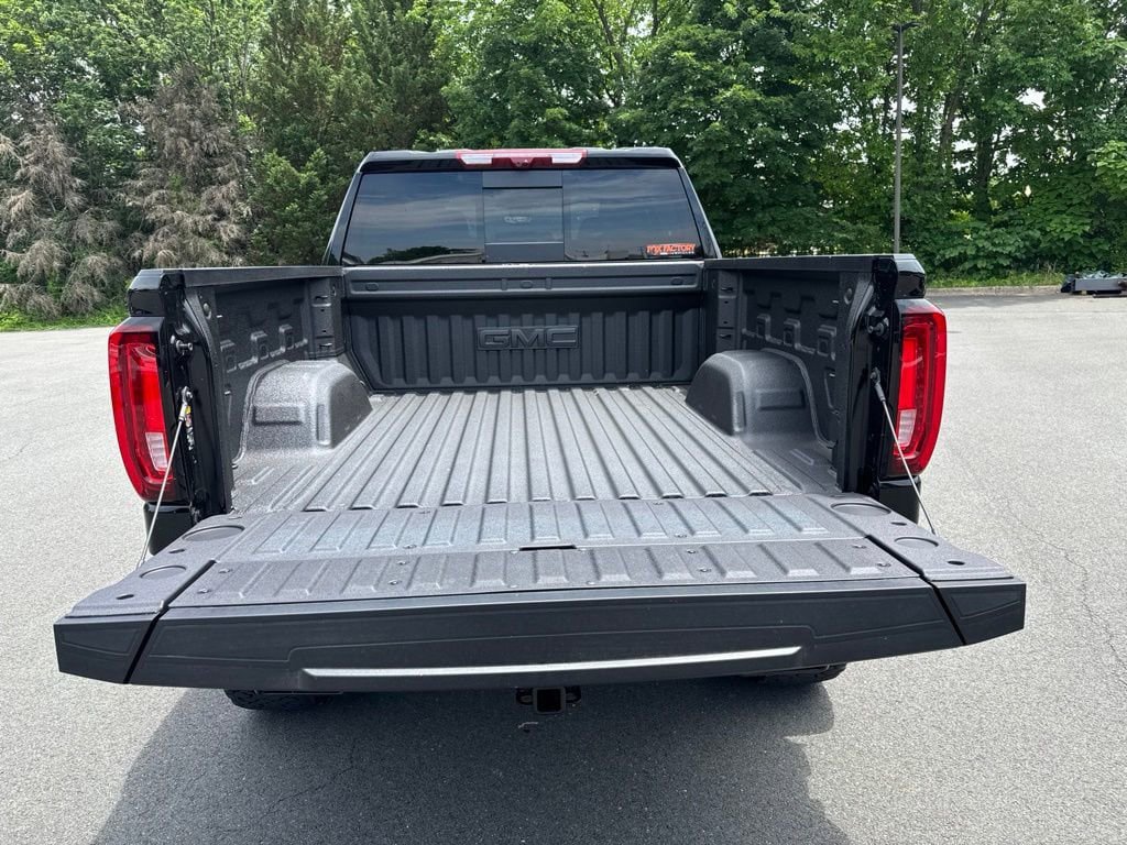 New 2026 GMC Sierra 1500 AT4 w/ AT4 Premium Package AWD/4WD image 20