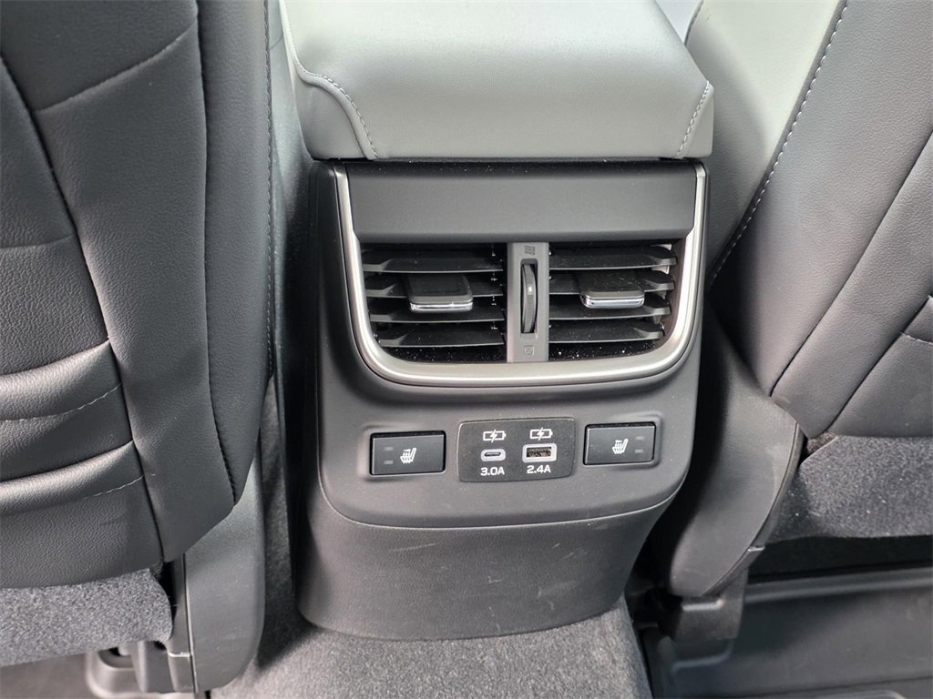 Certified 2025 Subaru Legacy Limited image 13