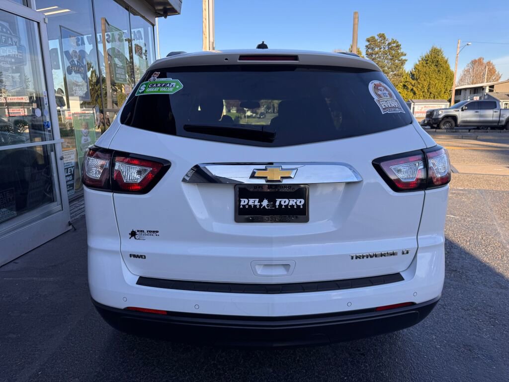 Used 2016 Chevrolet Traverse LT image 7