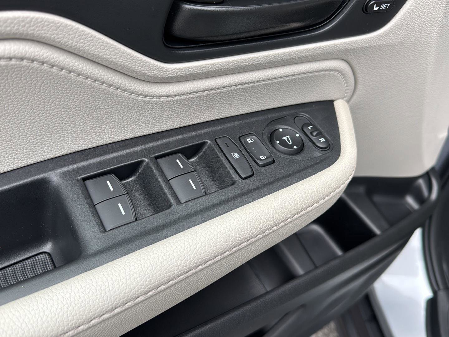 New 2026 Honda Odyssey EX-L image 28