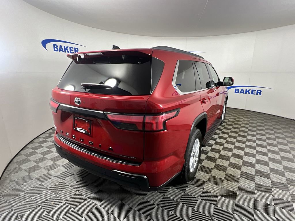 Used 2025 Toyota Sequoia SR5 AWD/4WD image 9