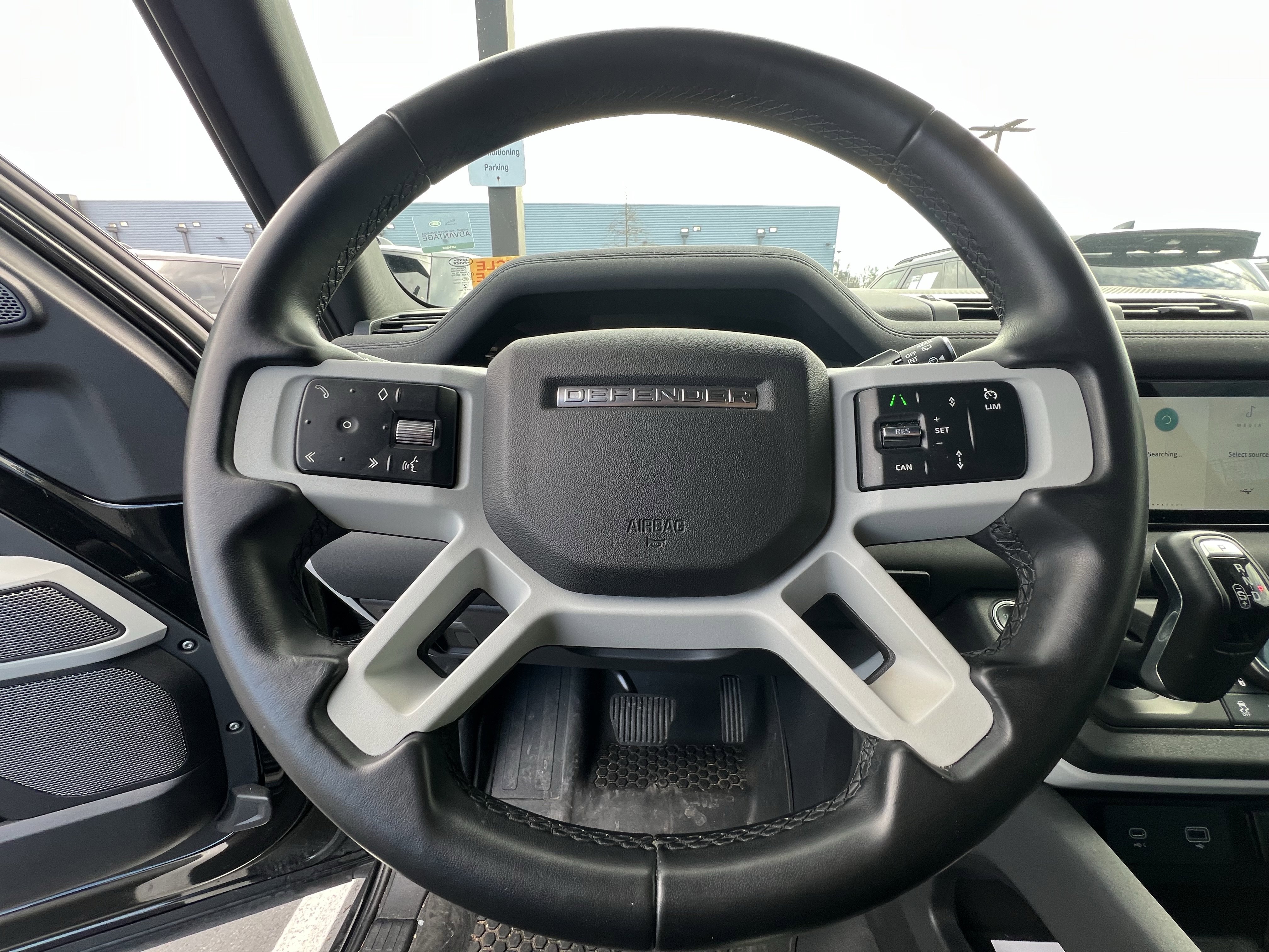 Used 2023 Land Rover Defender 110 S image 18