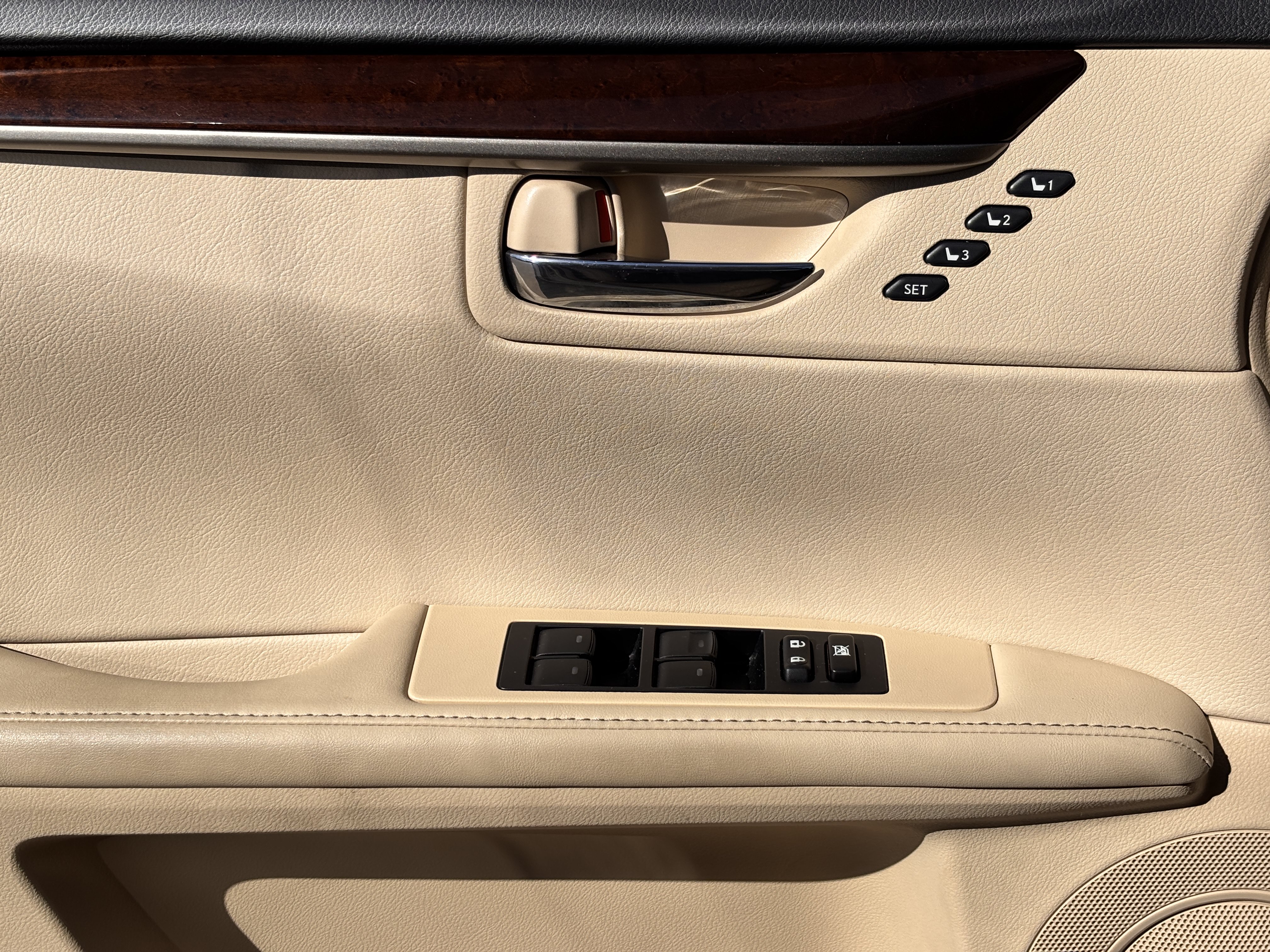 Used 2013 Lexus ES 350 w/ Premium Pkg FWD image 30