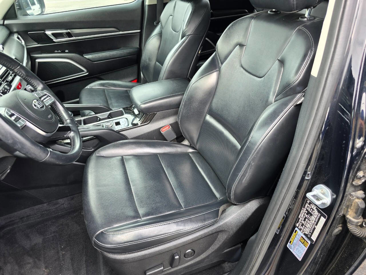 Used 2020 Kia Telluride S w/ S 8 Passenger Seating Package image 12