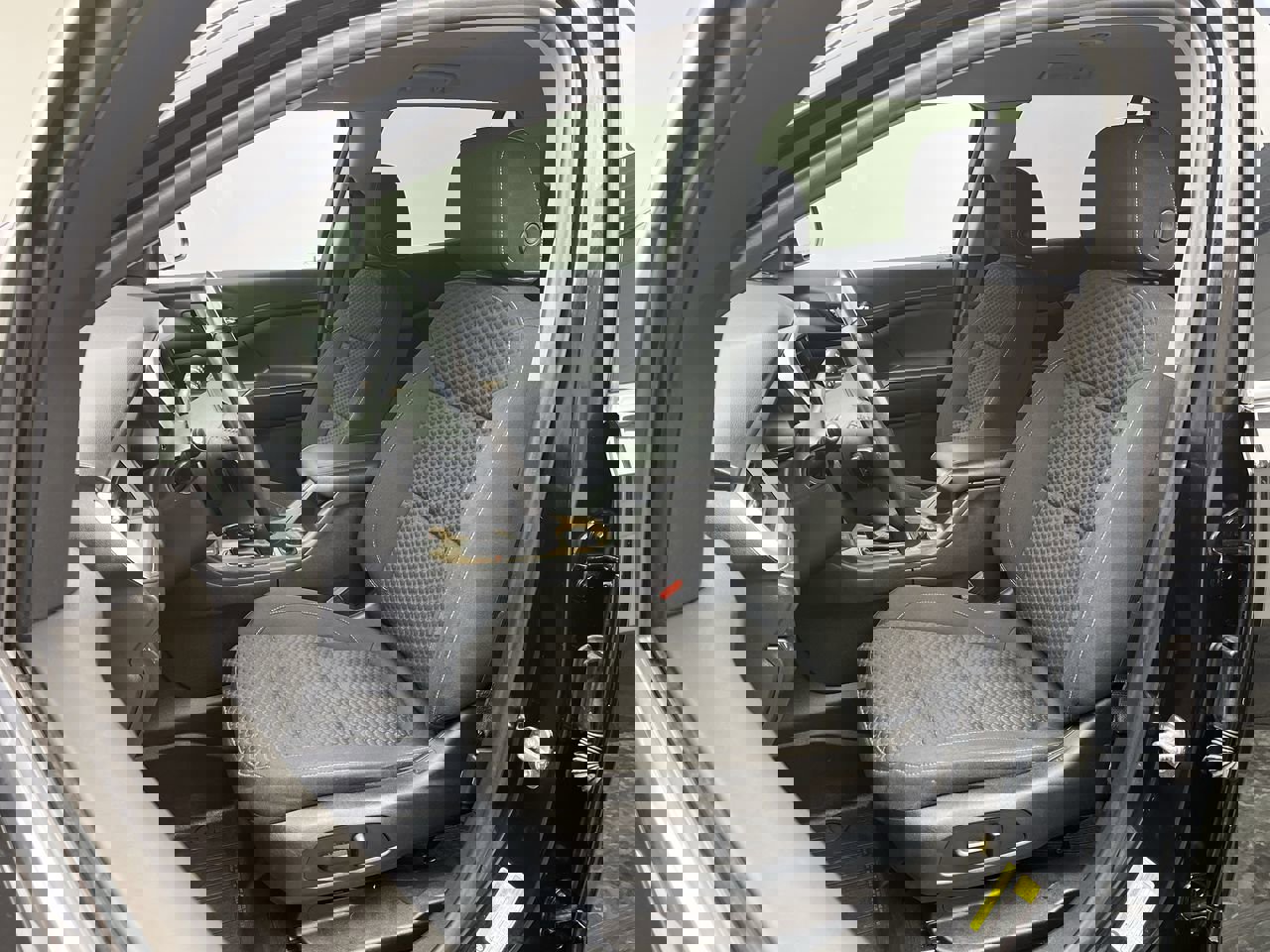 Used 2019 GMC Acadia SLE w/ Driver Alert Package I image 8