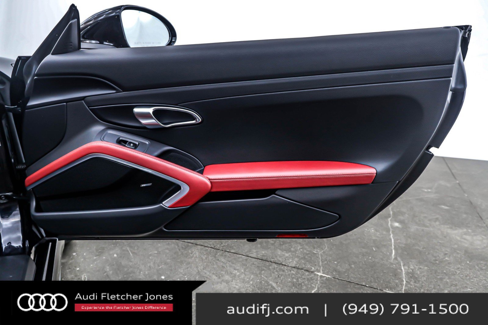 Used 2024 Porsche 718 Boxster S w/ Premium Package image 24