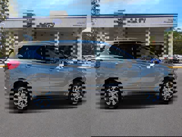 Used 2019 Buick Envision Essence w/ LPO, Road Trip Package image 2