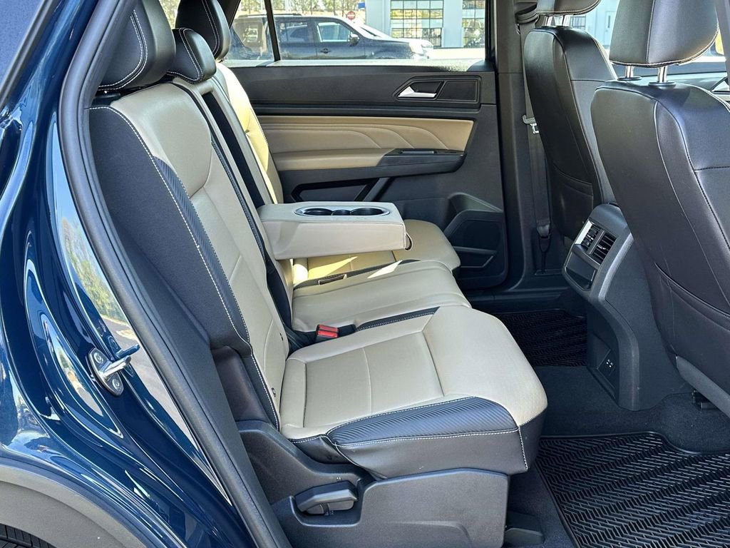 Used 2021 Volkswagen Atlas Cross Sport SE image 7