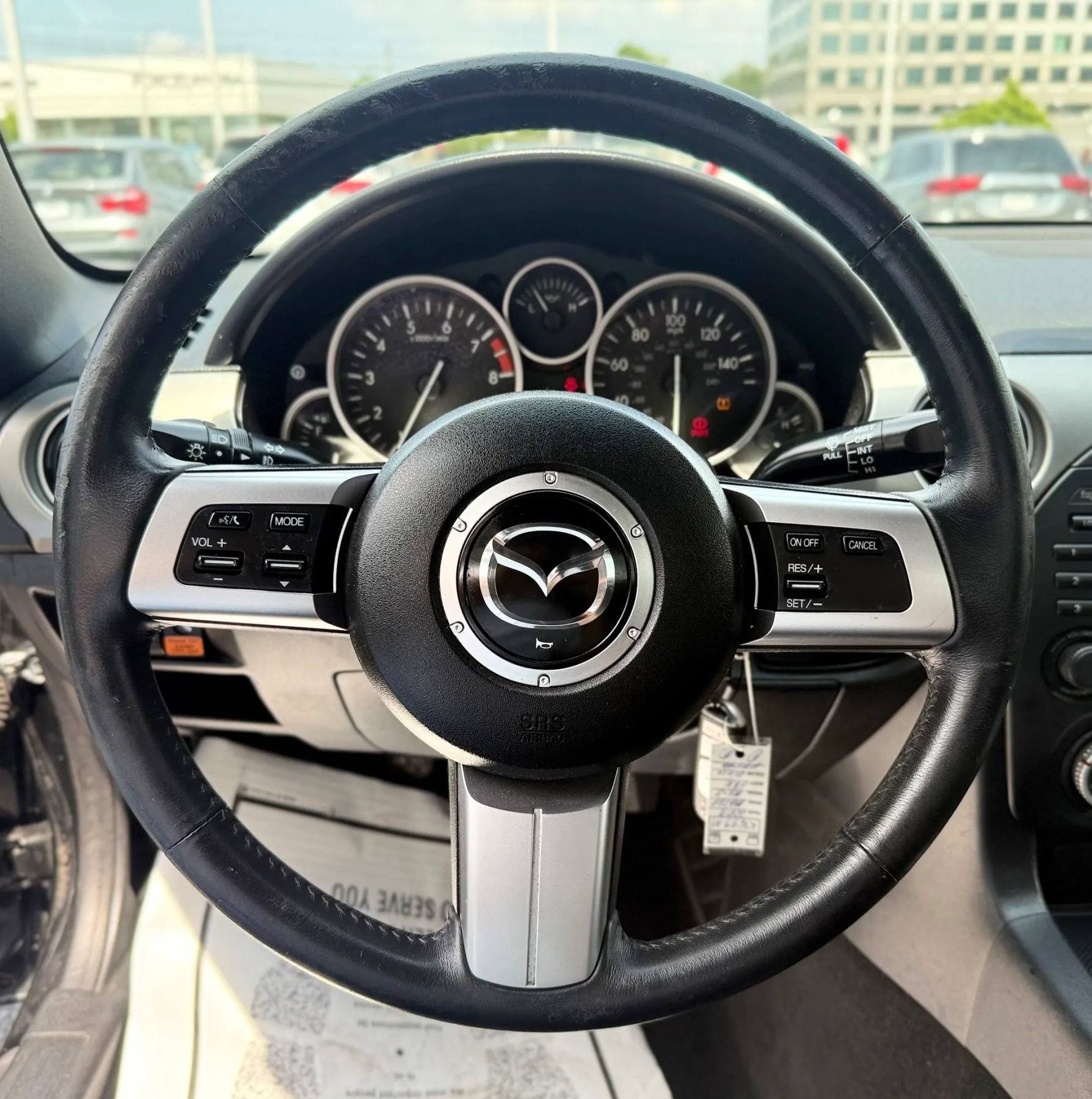Used 2009 MAZDA MX-5 Miata Grand Touring w/ Premium Pkg RWD image 16